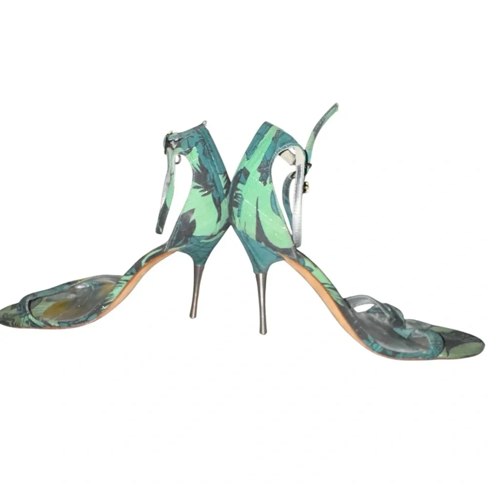 Sz 8 GUESS By Marciano Green Tropical Jungle Leaf Floral Strap Stilettos Sandals - Picture 2 of 6